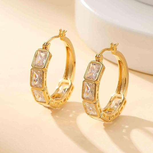 #color_Clear White/Gold-tone