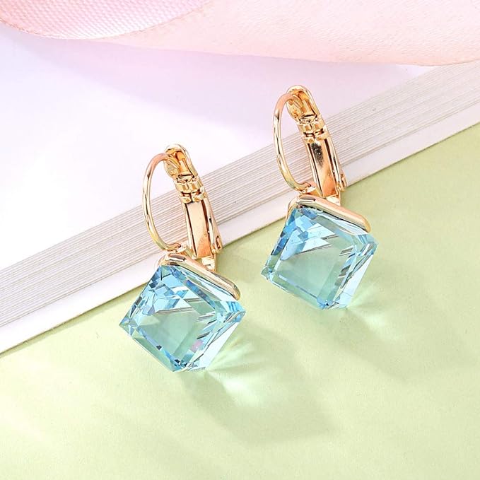 #color_Aquamarine