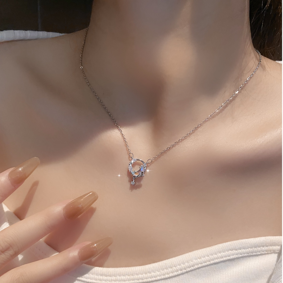 Chic Moon and Star Necklace with Elegant Minimalist Design, Luxury Clavicle Chain