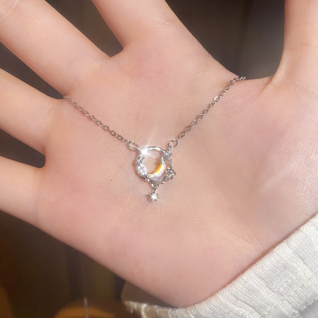 Chic Moon and Star Necklace with Elegant Minimalist Design, Luxury Clavicle Chain