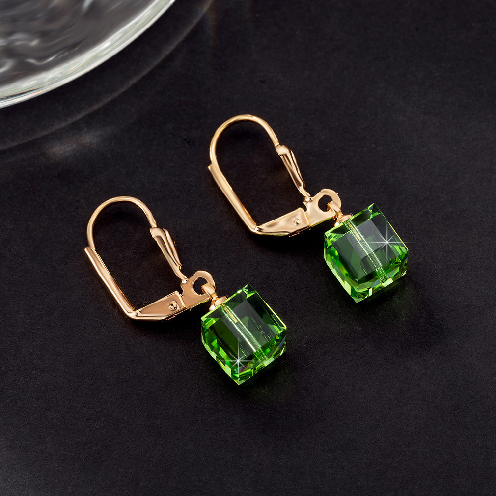 #color_Peridot
