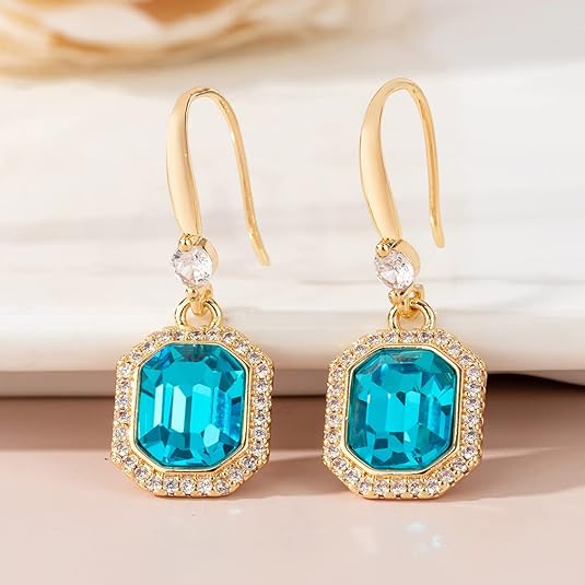 #color_Blue Zircon