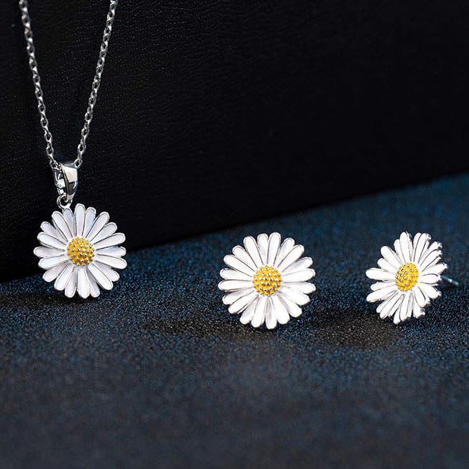 #color_White Daisy/Silver-tone