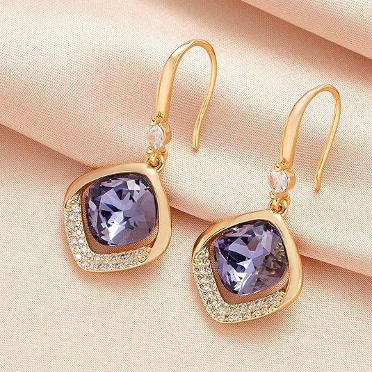 #color_Tanzanite