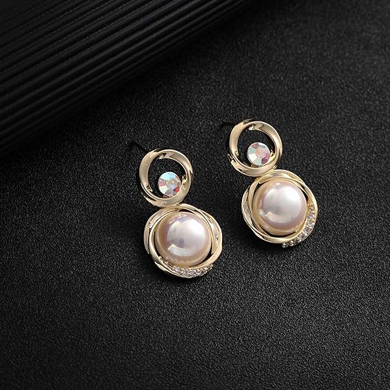 Trendy Austrian Crystal Halo Pearl Stud Earrings