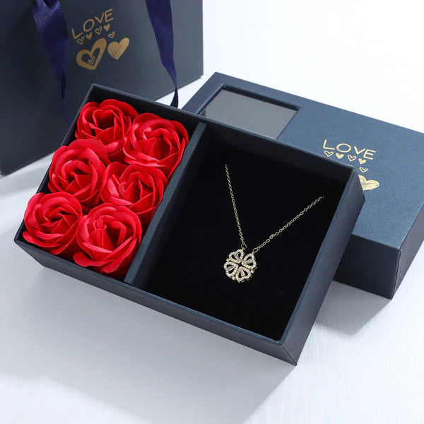 Elegant Heart Shape Four Leaf Clover Pendant Necklace For Women Neck Jewelry Necklace Gift