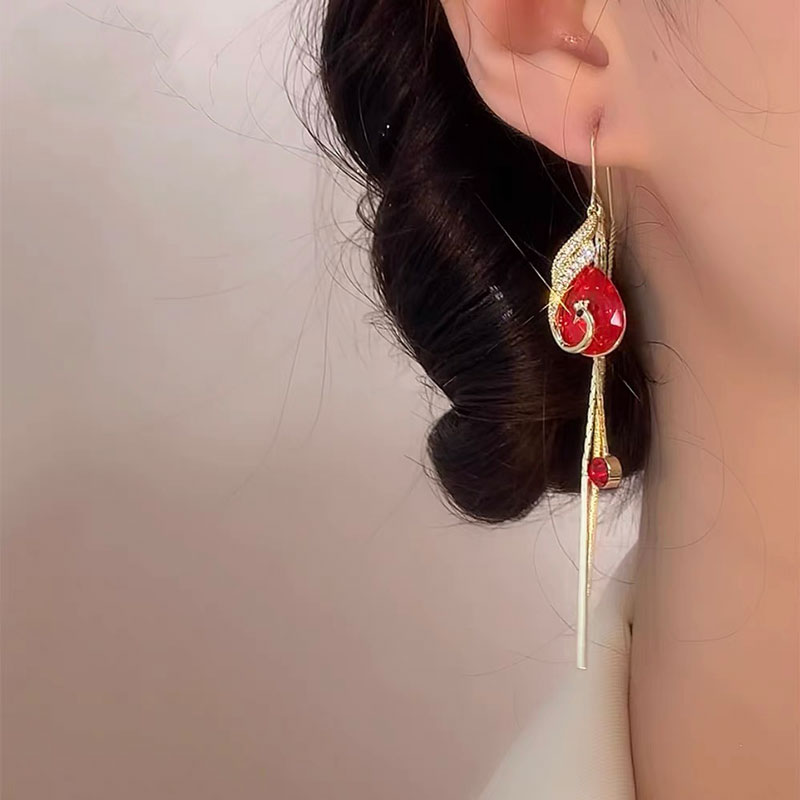 Gold Earrings for Women Chandelier Dangle Earrings 18k Gold Plated Cubic Zircon Drop Earrings Crystal Fringe Long Tassel Earrings